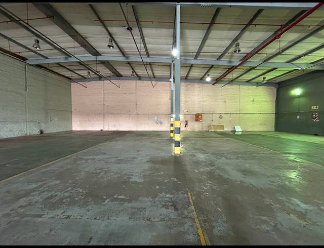 1,550M² WAREHOUSE TO LET IN EPPING INDUSTRIAL